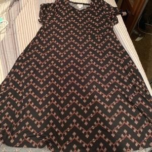 Carly dress large